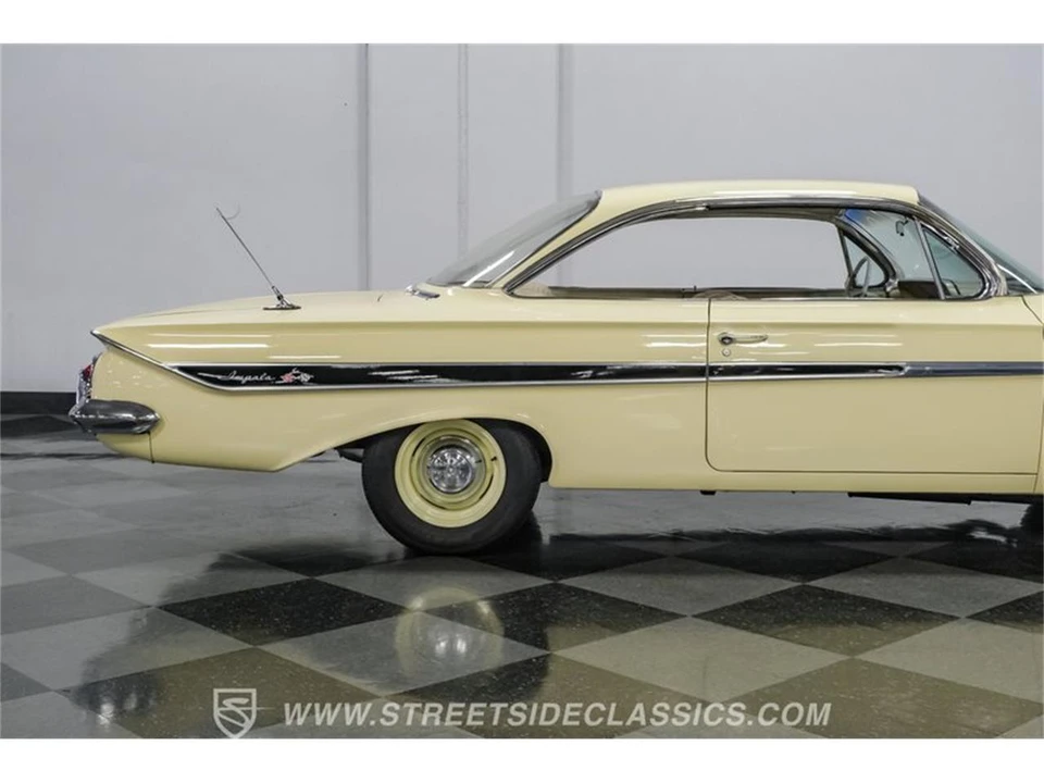 1961 Chevrolet Impala 3rd Gen - Image 29 of 31