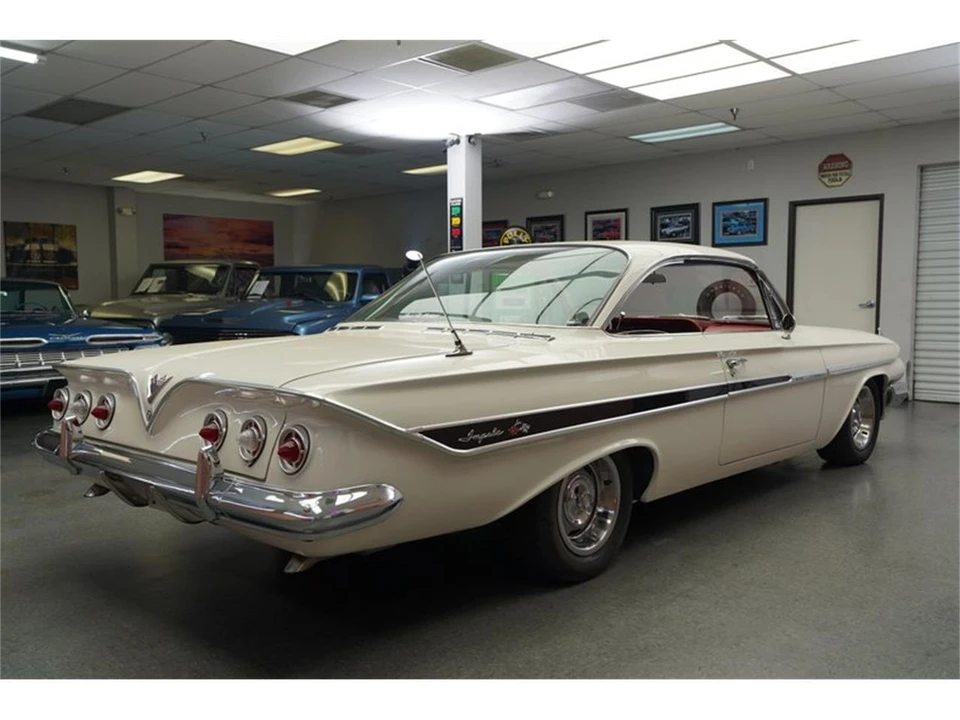 1961 Chevrolet Impala 3rd Gen - Image 6 of 31