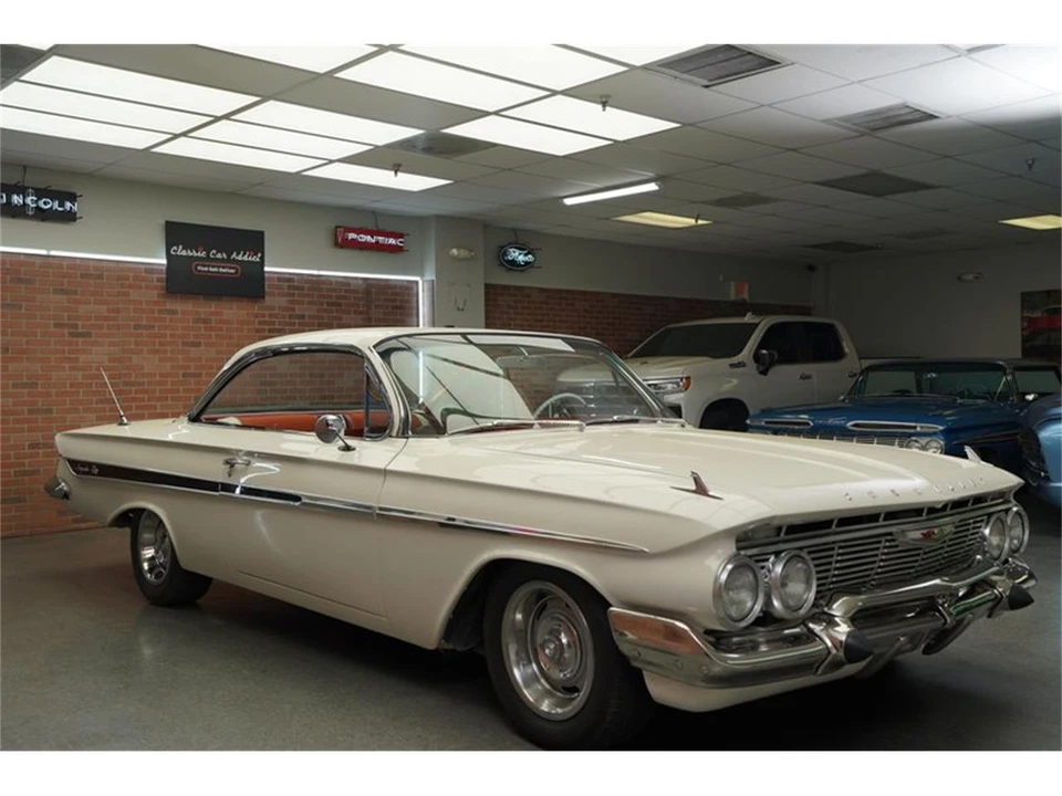 1961 Chevrolet Impala 3rd Gen - Image 8 of 31