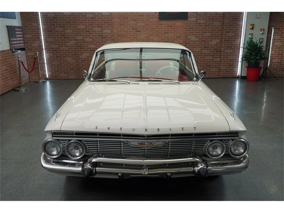 1961 Chevrolet Impala 3rd Gen - Image 9 of 31
