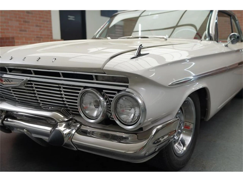 1961 Chevrolet Impala 3rd Gen - Image 29 of 31