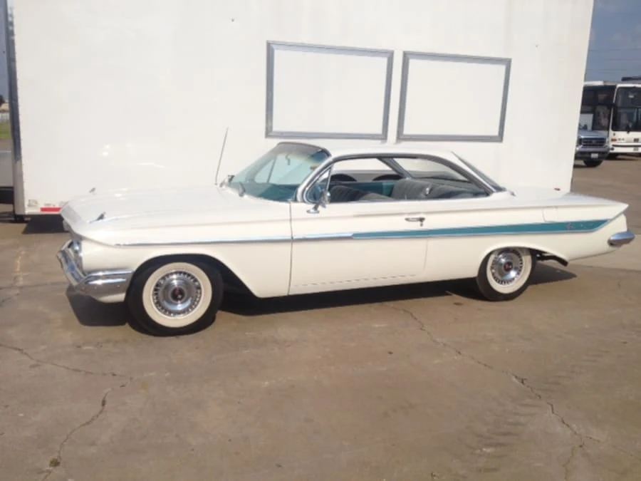 1961 Chevrolet Impala 3rd Gen - Image 4 of 4