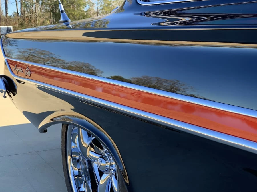 1961 Chevrolet Impala 3rd Gen - Image 4 of 12