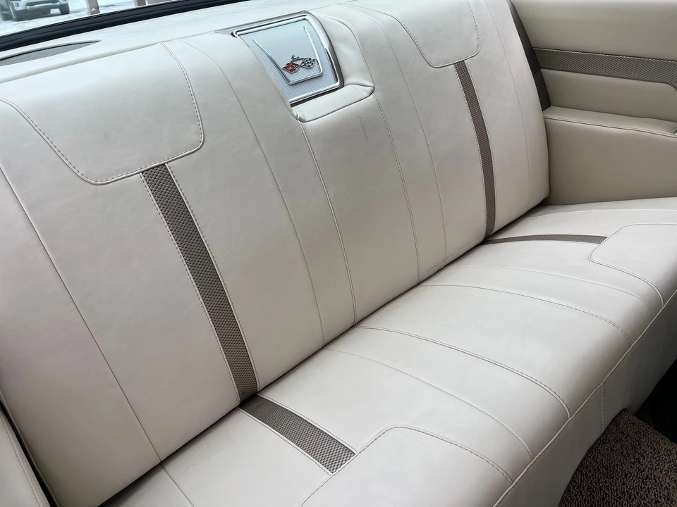 1961 Chevrolet Impala 2nd Gen - Image 17 of 21