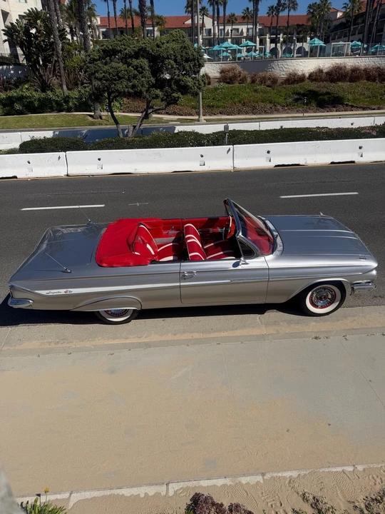 1961 Chevrolet Impala - Image 5 of 29