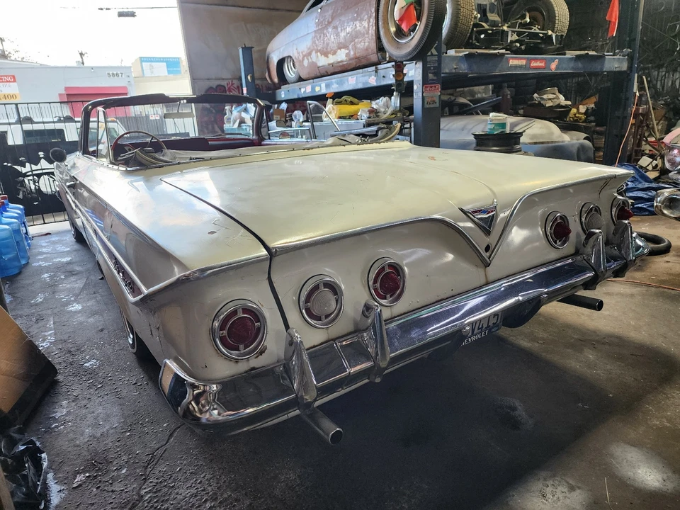 1961 Chevrolet Impala 2nd Gen - Image 13 of 21