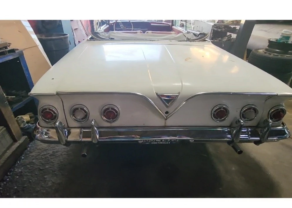 1961 Chevrolet Impala 2nd Gen - Image 14 of 21