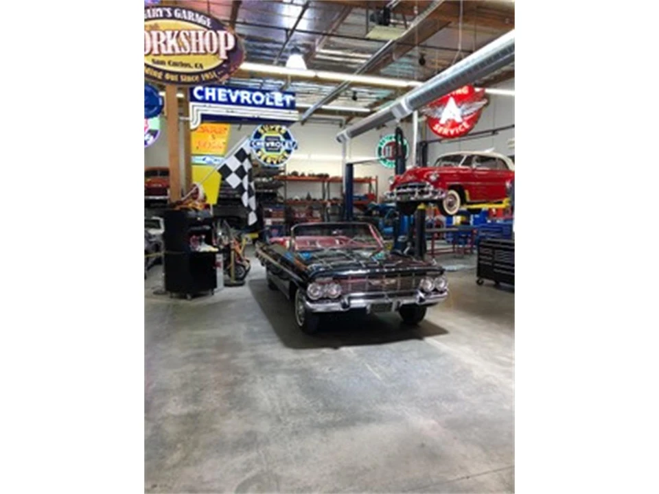1961 Chevrolet Impala 3rd Gen - Image 9 of 23