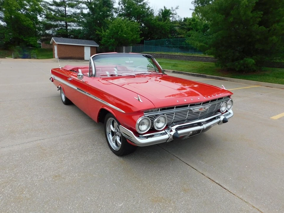 1961 Chevrolet Impala 3rd Gen - Image 7 of 31