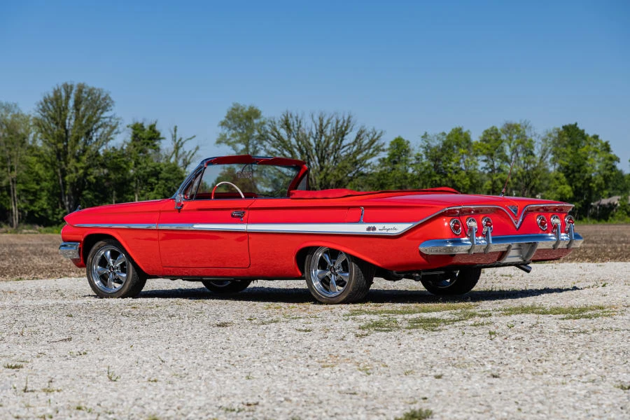 1961 Chevrolet Impala 3rd Gen - Image 11 of 31
