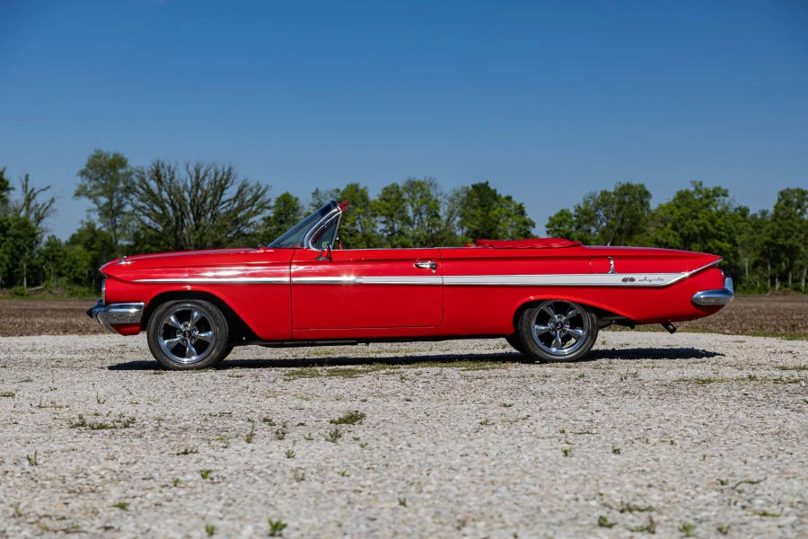 1961 Chevrolet Impala 3rd Gen - Image 2 of 31
