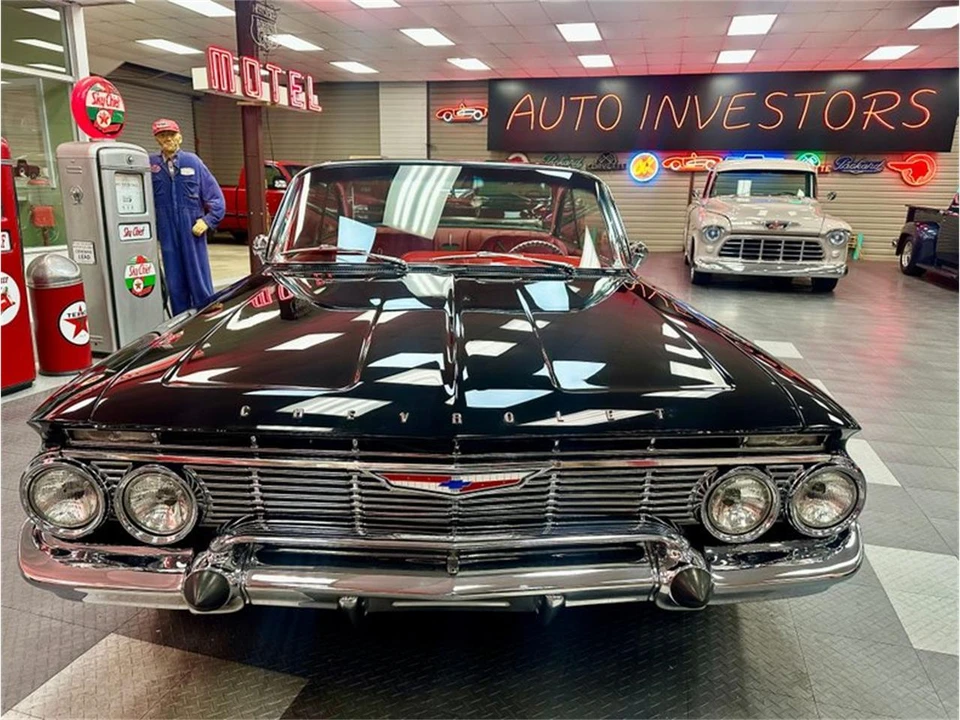 1961 Chevrolet Impala 3rd Gen - Image 3 of 31