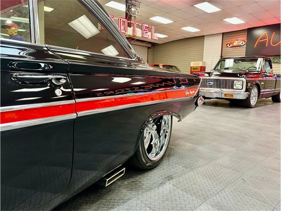 1961 Chevrolet Impala 3rd Gen - Image 18 of 31