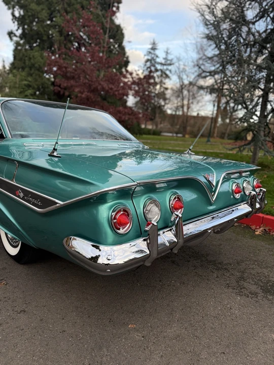 1961 Chevrolet Impala 2nd Gen - Image 10 of 21