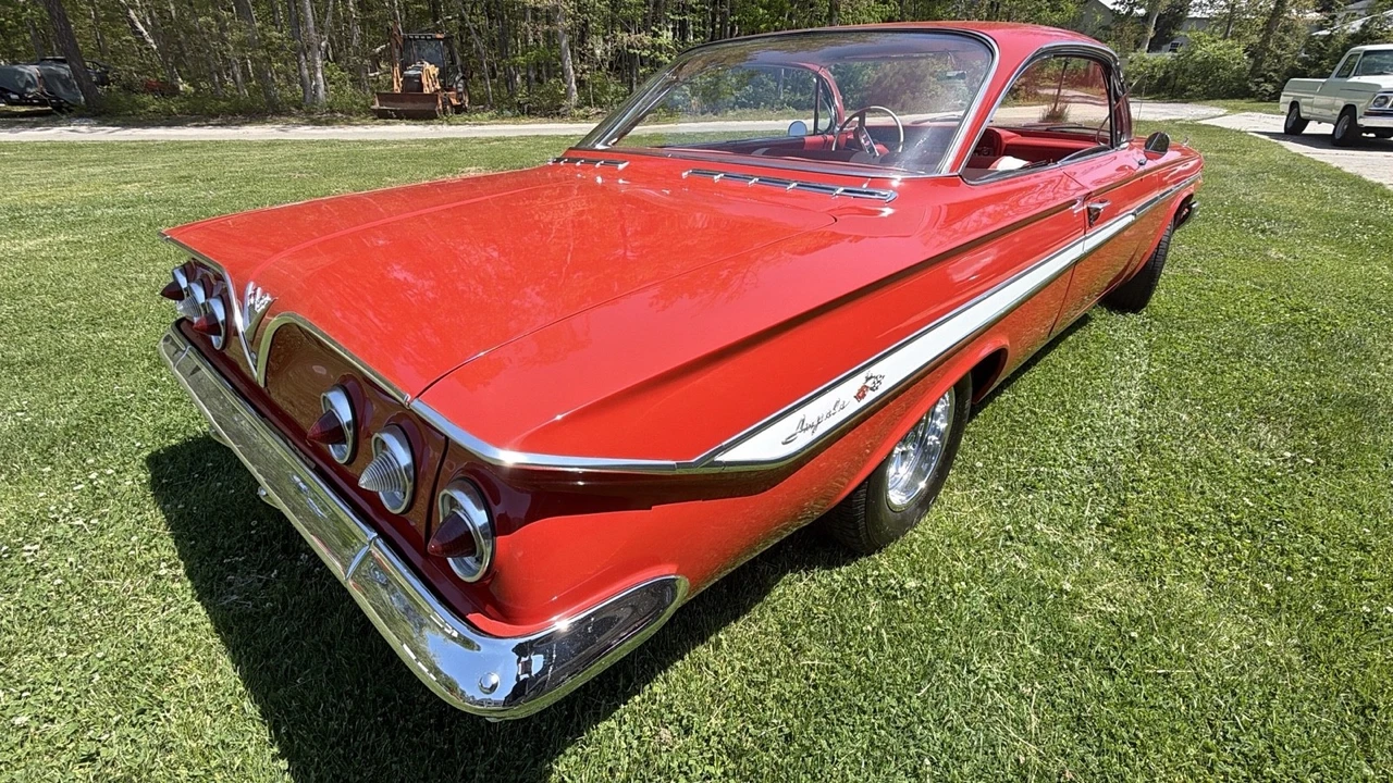 1961 Chevrolet Impala SS 3rd Gen - Image 6 of 31