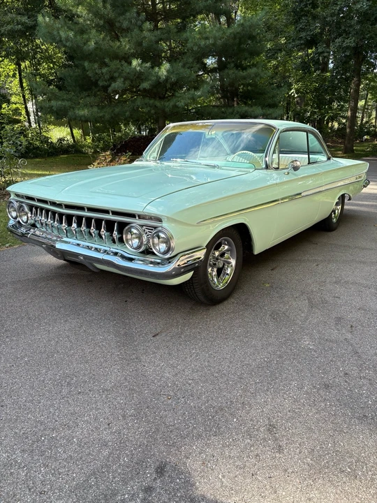 1961 Chevrolet Impala 2nd Gen - Image 10 of 21