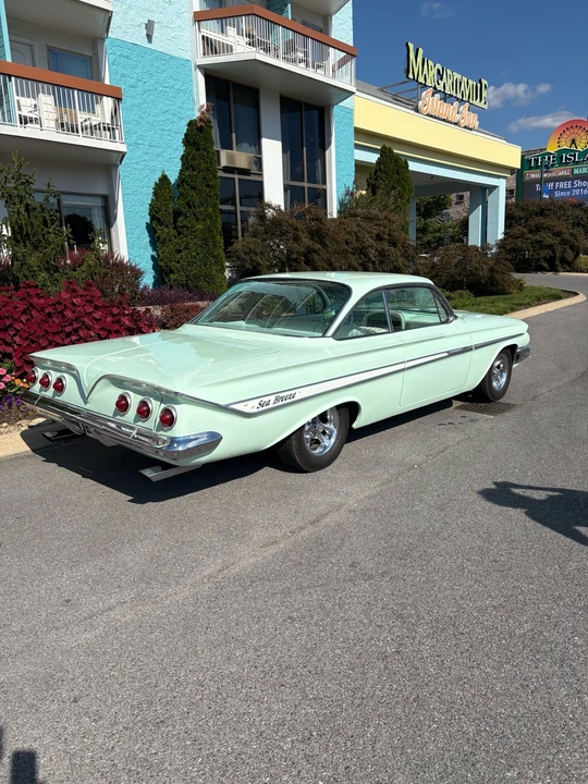 1961 Chevrolet Impala 2nd Gen - Image 6 of 21