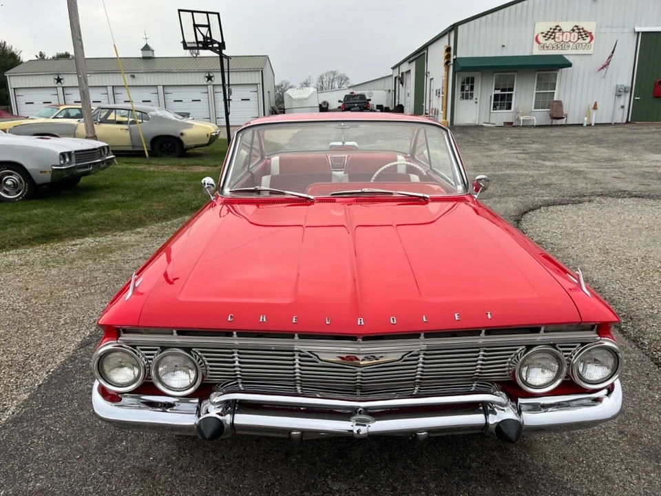 1961 Chevrolet Impala 3rd Gen - Image 5 of 21