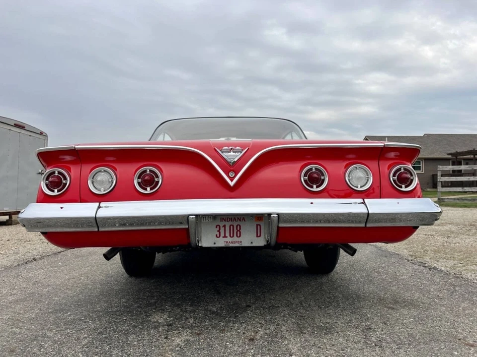 1961 Chevrolet Impala 3rd Gen - Image 12 of 21