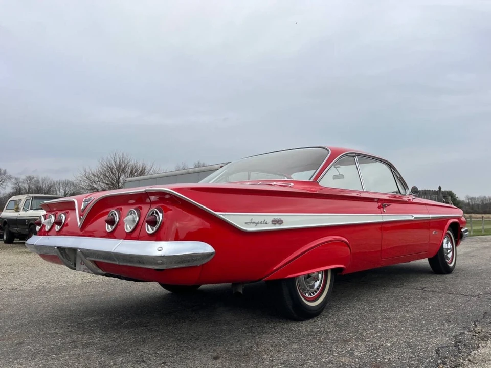 1961 Chevrolet Impala 3rd Gen - Image 14 of 21