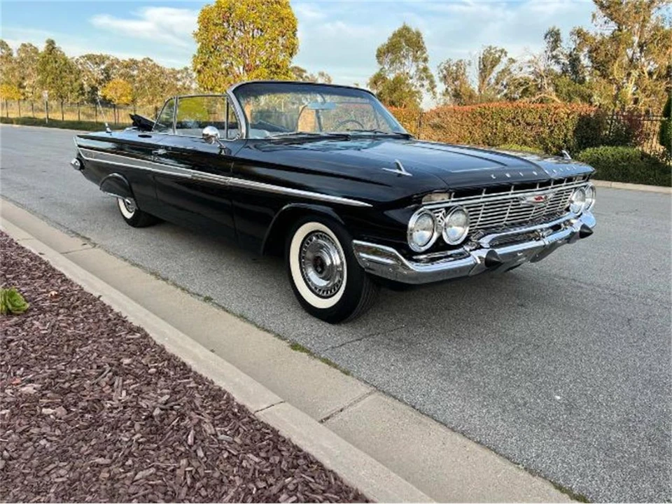 1961 Chevrolet Impala 3rd Gen - Image 3 of 19