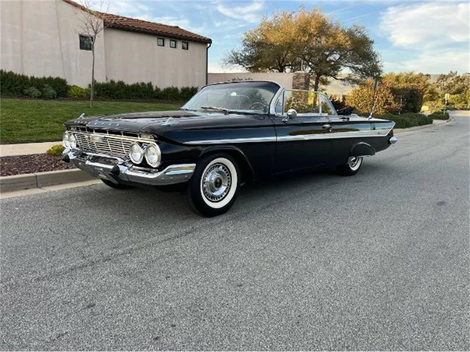 1961 Chevrolet Impala 3rd Gen - Image 4 of 19