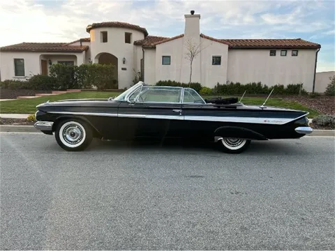 1961 Chevrolet Impala Convertible