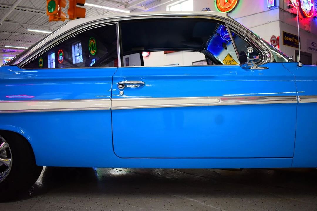 1961 Chevrolet Impala 2nd Gen - Image 9 of 20