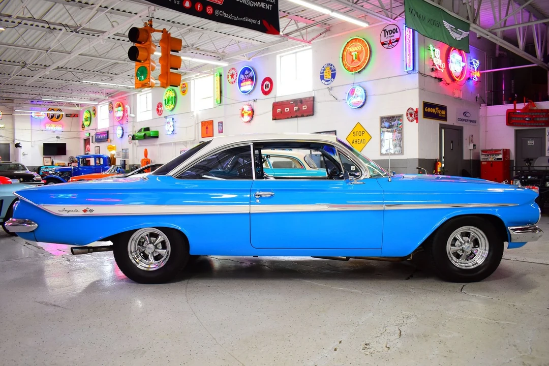 1961 Chevrolet Impala 2nd Gen - Image 4 of 20
