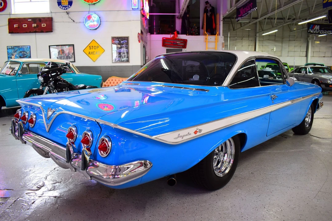 1961 Chevrolet Impala 2nd Gen - Image 11 of 20