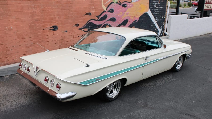 1961 Chevrolet Impala 3rd Gen - Image 16 of 31