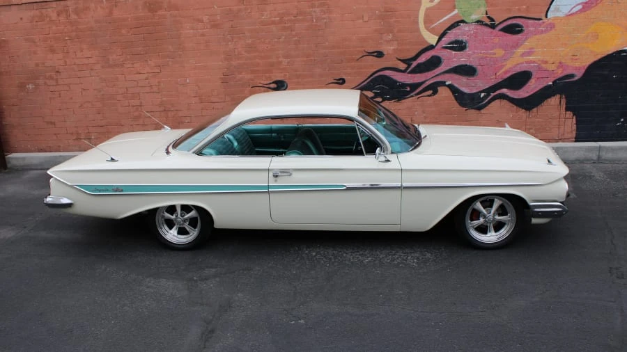 1961 Chevrolet Impala 3rd Gen - Image 2 of 31