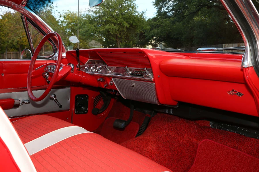 1961 Chevrolet Impala 3rd Gen - Image 5 of 12
