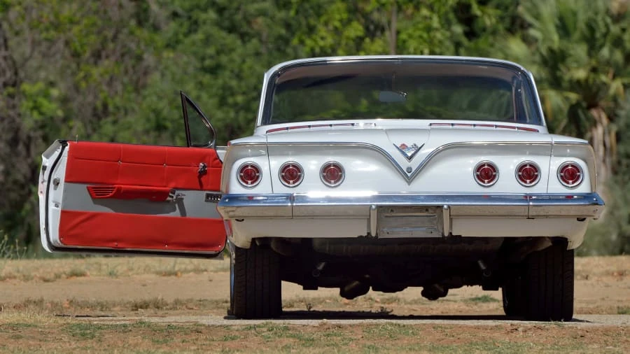 1961 Chevrolet Impala 3rd Gen - Image 20 of 30