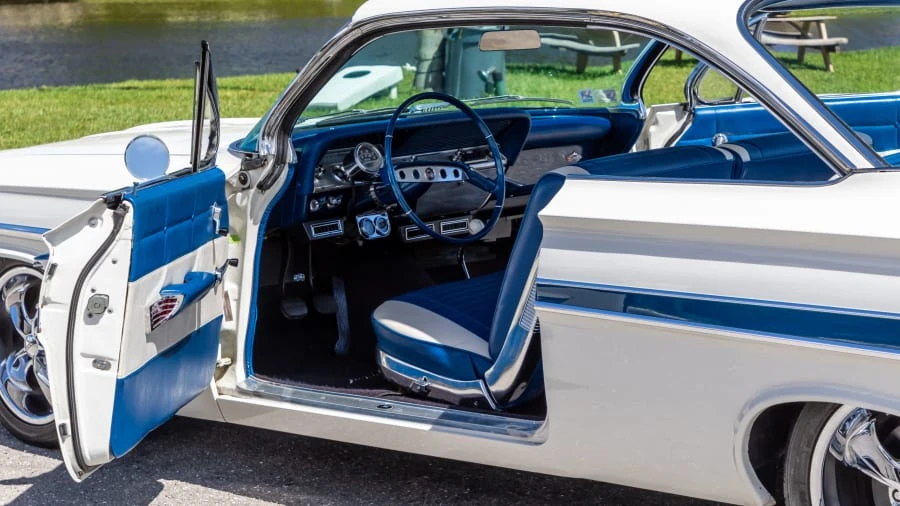 1961 Chevrolet Impala 3rd Gen - Image 4 of 31