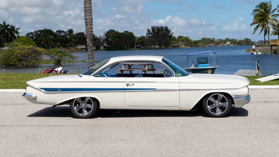 1961 Chevrolet Impala 3rd Gen - Image 8 of 31