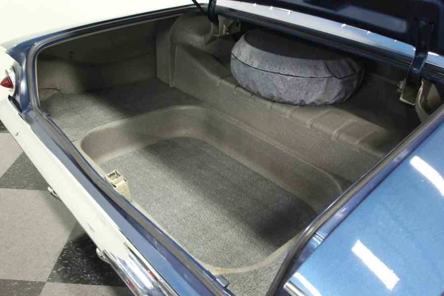 1961 Chevrolet Impala 3rd Gen - Image 6 of 12