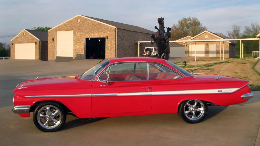 1961 Chevrolet Impala 3rd Gen - Image 2 of 5