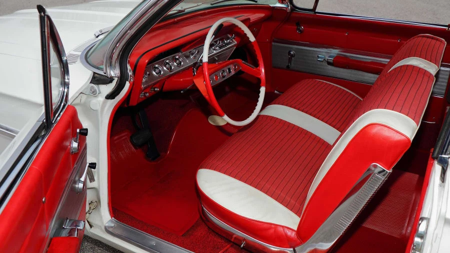 1961 Chevrolet Impala 3rd Gen - Image 4 of 12