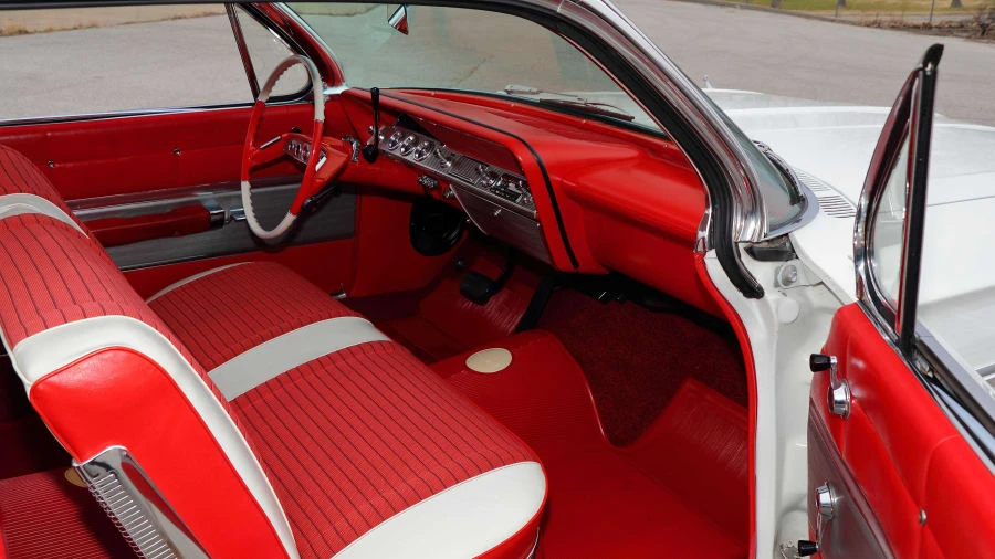 1961 Chevrolet Impala 3rd Gen - Image 5 of 12