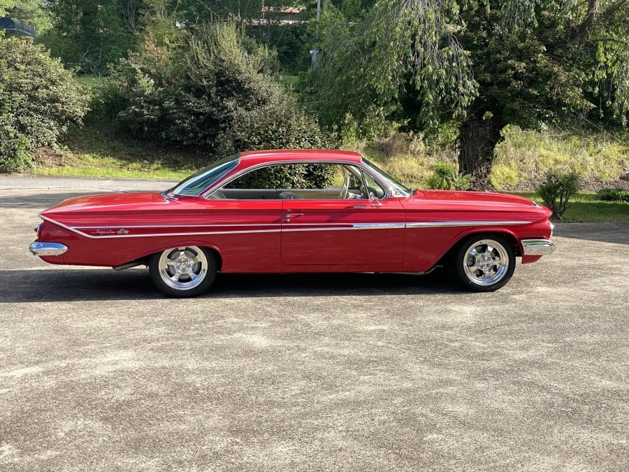 1961 Chevrolet Impala 3rd Gen - Image 14 of 15