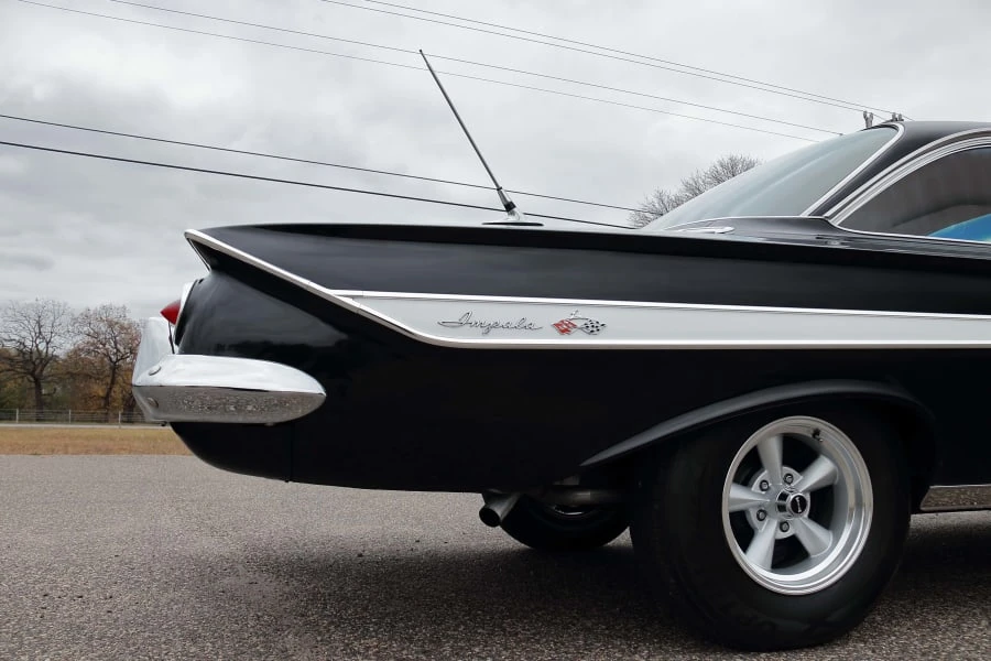 1961 Chevrolet Impala 3rd Gen - Image 25 of 30