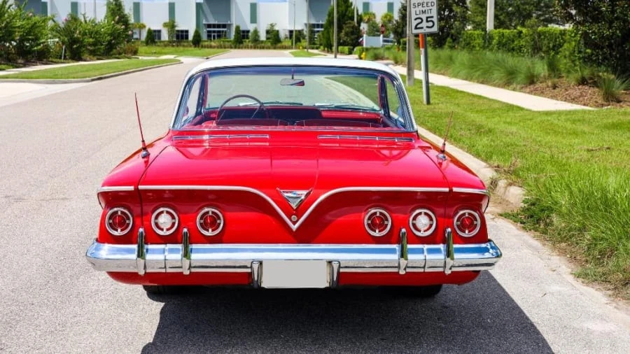 1961 Chevrolet Impala 3rd Gen - Image 14 of 24