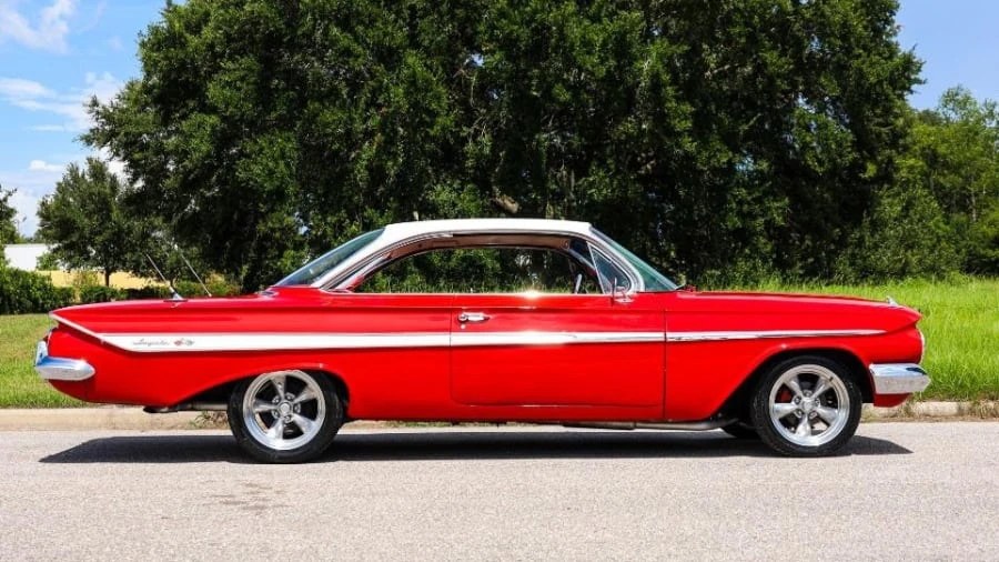 1961 Chevrolet Impala 3rd Gen - Image 21 of 24