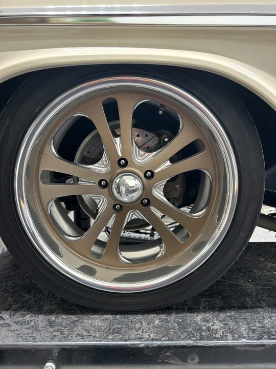 1961 Chevrolet Impala 3rd Gen - Image 7 of 17