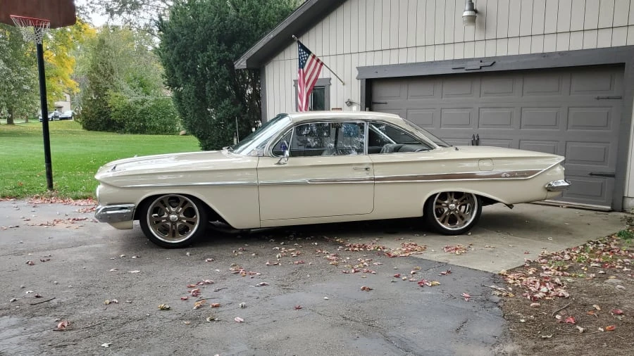 1961 Chevrolet Impala 3rd Gen - Image 2 of 17