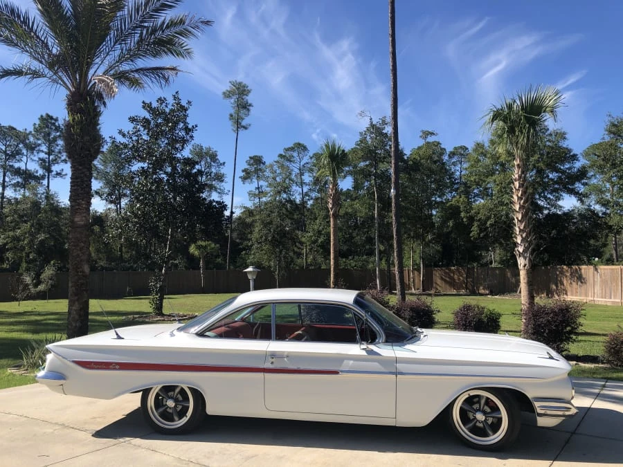 1961 Chevrolet Impala 3rd Gen - Image 2 of 8