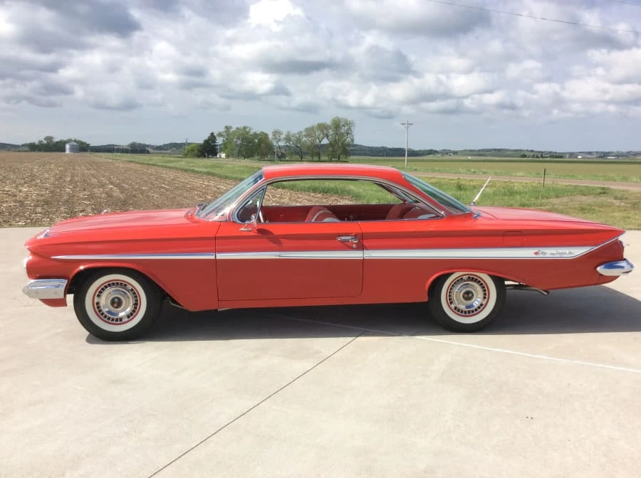 1961 Chevrolet Impala 3rd Gen - Image 2 of 12