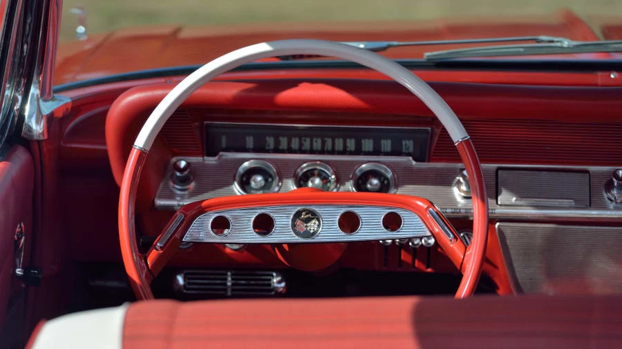 1961 Chevrolet Impala 3rd Gen - Image 11 of 12