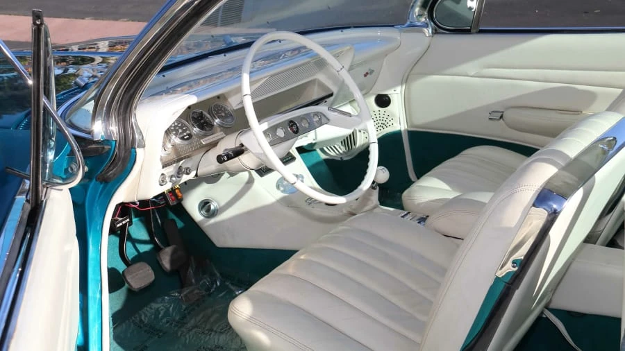 1961 Chevrolet Impala 3rd Gen - Image 4 of 21